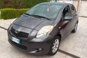 Toyota Yaris 1.0 benz 2008 5 porte