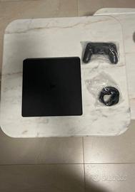 PS4 Slim Nera + Controller + Volante + 11 Giochi