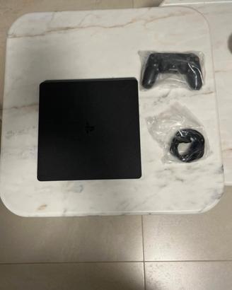 PS4 Slim Nera + Controller + Volante + 11 Giochi