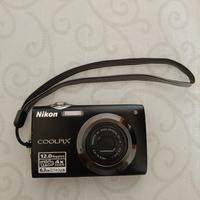 Nikon Coolpix S3000