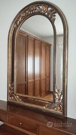 Specchio intagliato 