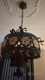 Lampadario antico dipinto bronzato con decori flor