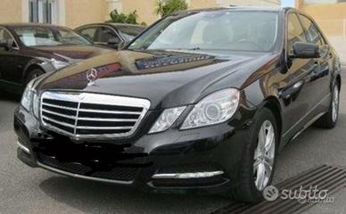 Mercedes classe e 220 station anno 2012 ricambi