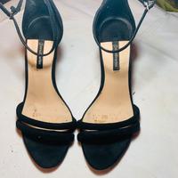 Sandali con tacco nere Stradivarius