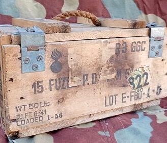 Cassetta  legno US   anni 50  interessante scritta