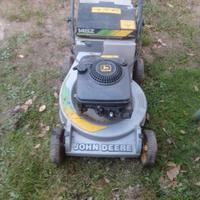 tagliaerba John Deere