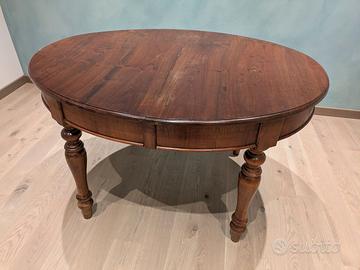 Tavolo allungabile in noce