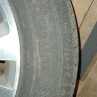 Gomme auto 205-55/r 16 estive