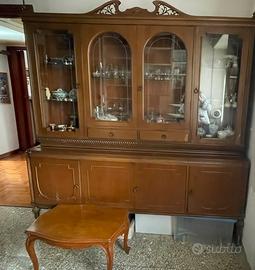 Credenza stile Chippendale