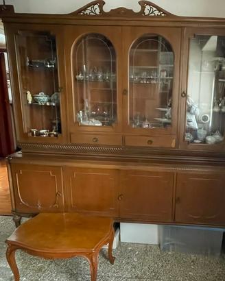 Credenza stile Chippendale