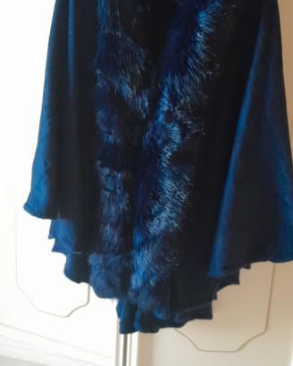 mantella con pelliccia sintetica 