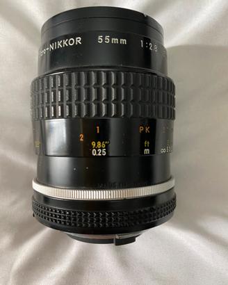 Obb. Nikon micro 55mm f 2.8 165€