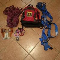 ATTREZZATURA ARRAMPICATA NUOVA MAI USATA.