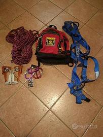 ATTREZZATURA ARRAMPICATA NUOVA MAI USATA.