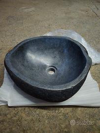 lavabo in pietra