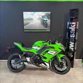 KAWASAKI Ninja 650