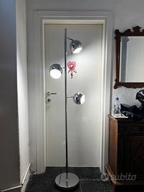 Lampada da terra stile Space Age