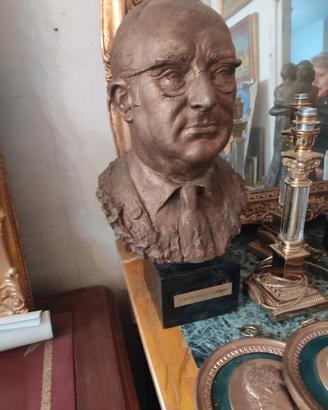 busto conte augusto