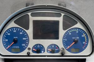 Quadro strumenti iveco stralis 2003>2007 usato