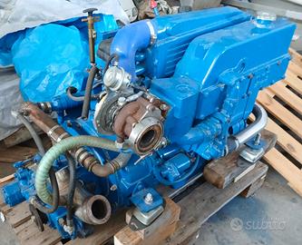 entrobordo Iveco 140 hp 4 cilindri MAI USATO