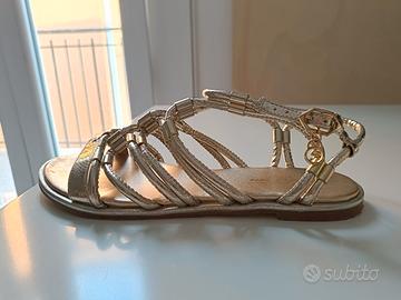 sandali