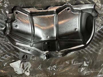 COPERCHIO TESTA CILINDRI / DISTRIBUZIONE FIAT- 465