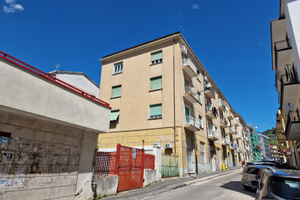 EBOLI CENTRO - Appartamento di 100 mq