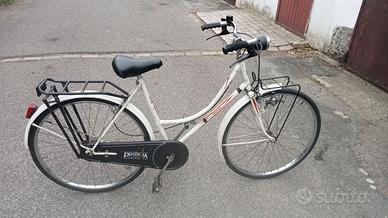 BICICLETTA CON RUOTE DA 26