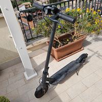 Monopattino Elettrico Xiaomi Mi Pro 2