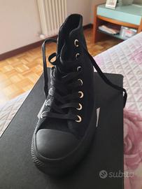 Converse nero camoscio
