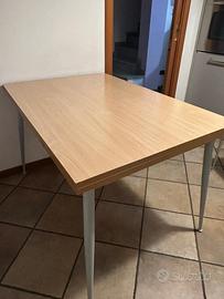 Tavolo da cucina