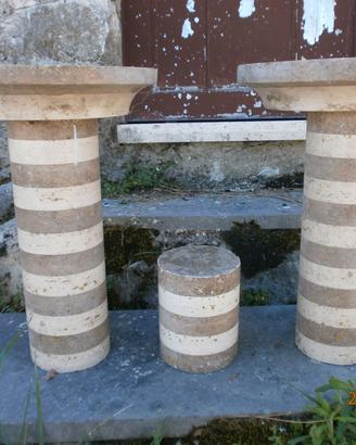 Colonnina travertino e marmo con basi inf./sup.
