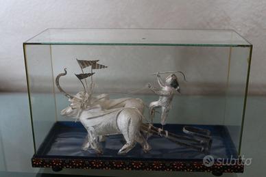 Scultura in miniatura in filigrana d'argento