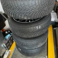 Gomme invernali+cerchi in lega
