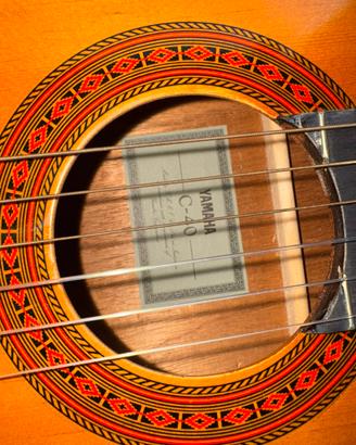Chitarra C-40 Yamaha
