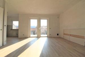 4 LOCALI A MONTALTO DORA