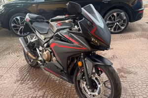 Honda CBR 500 R ABS 2000 km