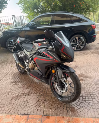 Honda CBR 500 R ABS 2000 km