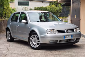 Volkswagen Golf 1.6 BENZINA 105cv 25years / Unipro
