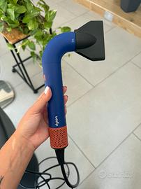 dyson supersonic phone come nuovo
