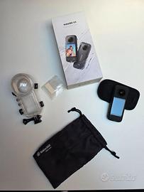 Insta360 X3 + Invisible Dive Case originale – cond
