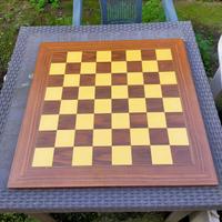 scacchiera in legno