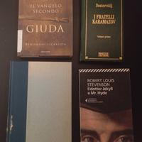 Set 4 libri