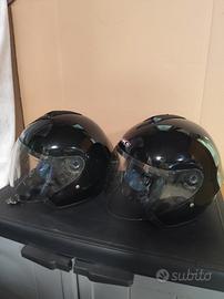 Caschi jet