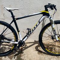 Bici Scott Scale 930