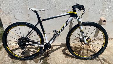 Bici Scott Scale 930