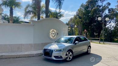 AUDI A 3.  SPB  1.6 /105TDI