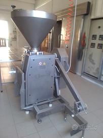 Macchinari e attrezzature salumificio