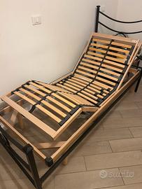 Letto motorizzato per anziani con materasso memory