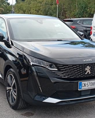 Peugeot 3008 BlueHDi 130 S&S EAT8 Active Pack
